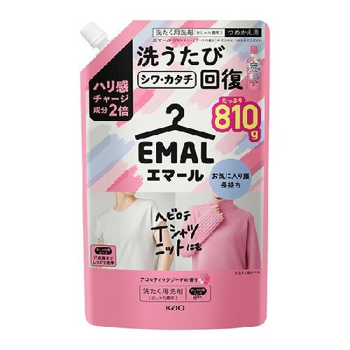 Kao Emal น้ำยาซักผ้าหอมดอกไม้ แบบเติม 810g